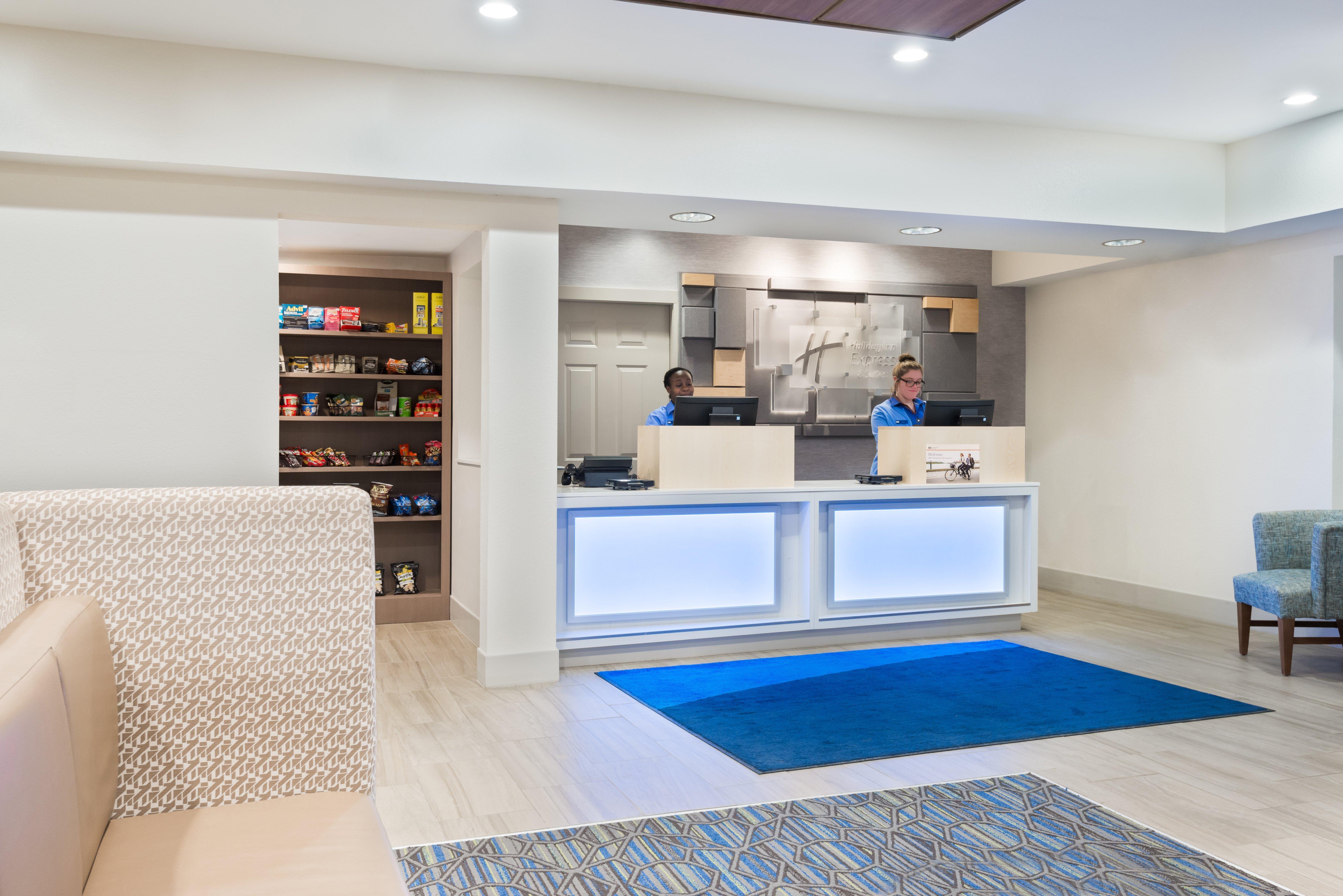 Holiday Inn Express & Suites - Columbus Airport East By Ihg Eksteriør bilde