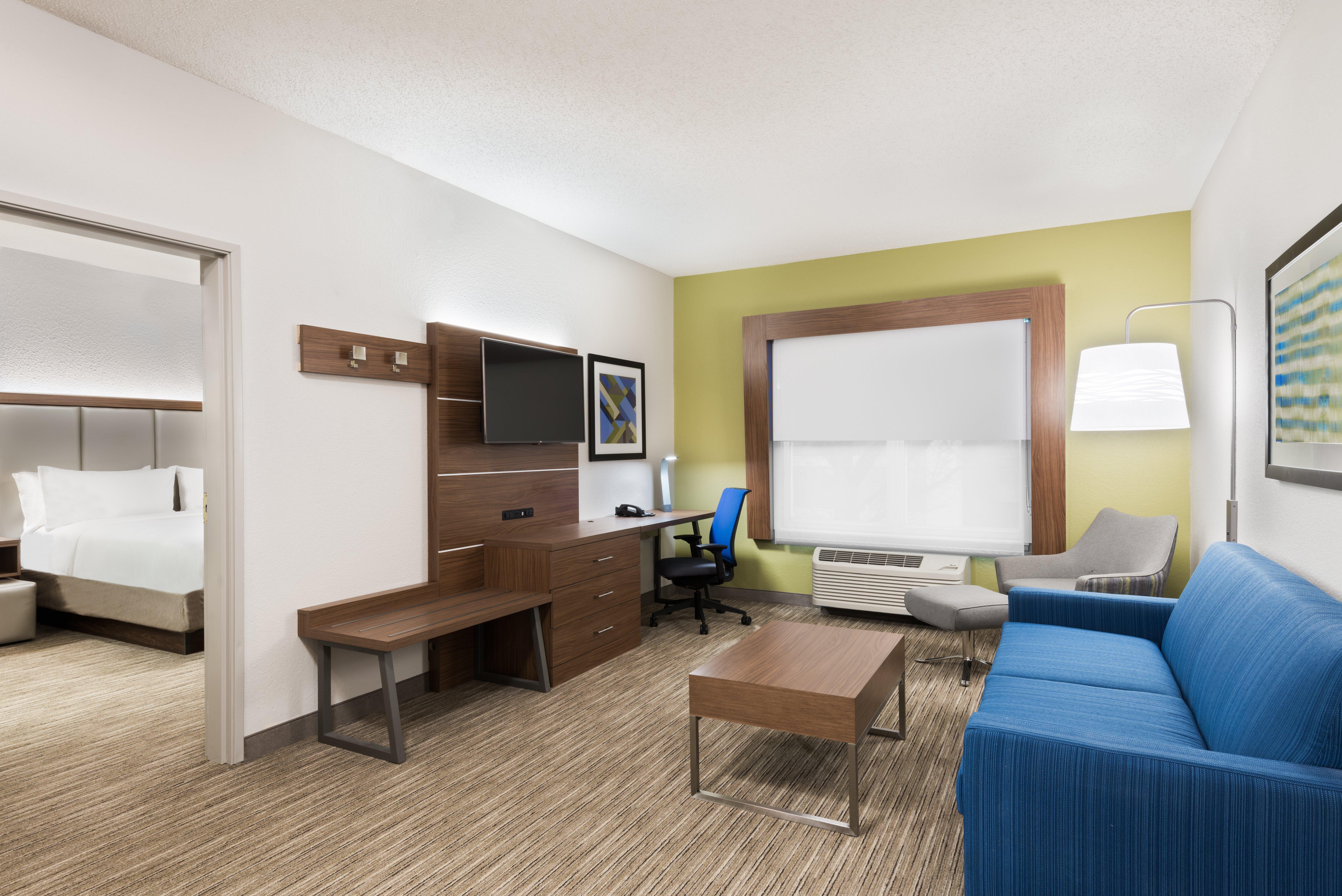 Holiday Inn Express & Suites - Columbus Airport East By Ihg Eksteriør bilde