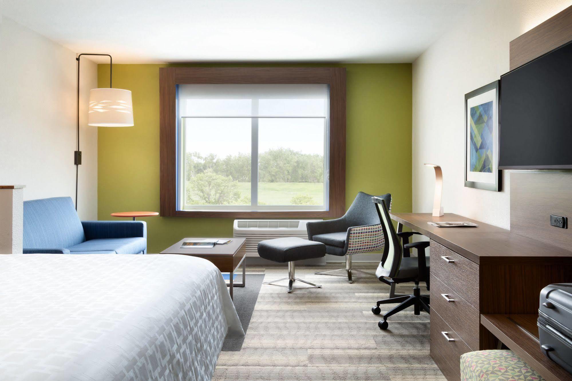 Holiday Inn Express & Suites - Columbus Airport East By Ihg Eksteriør bilde